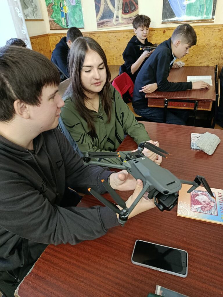 photo_5_2025-12-09_23-28-33